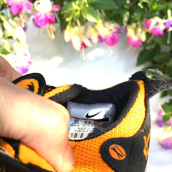 KD11 Tiger Slip-On Sneaker Toddler - Picture 8 of 10